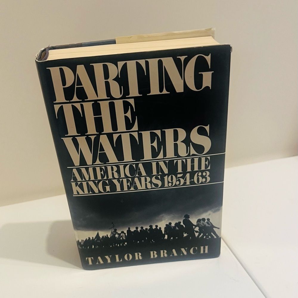 Parting the Waters: AMERICA IN THE KING YEARS 1951-63 Taylor‎ Branch Hardcover